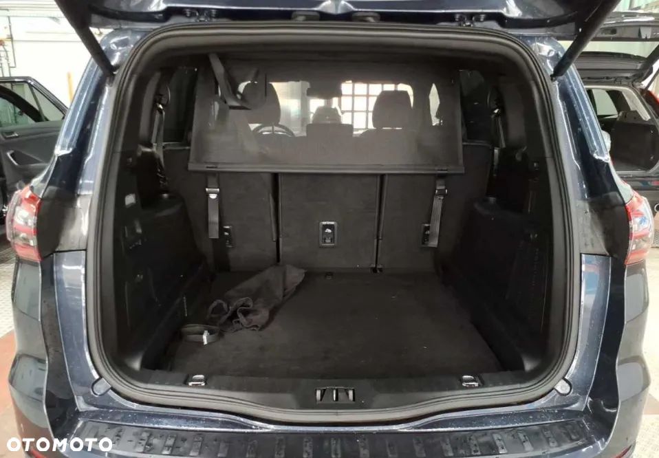 Ford S-Max 2.5 Duratec FHEV ST-LINE - 24