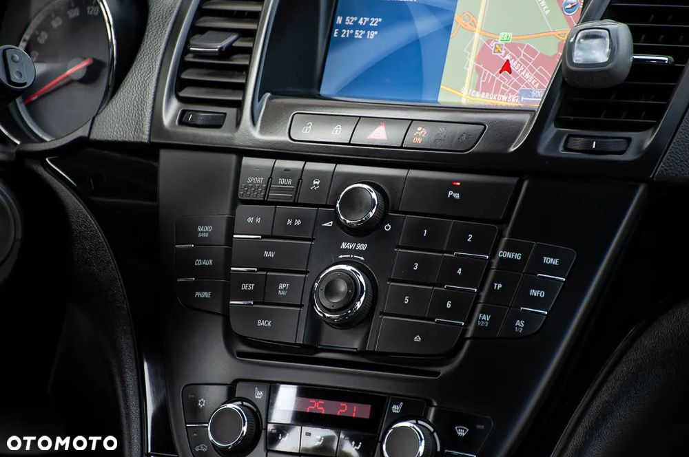 Opel Insignia 2.0 CDTI EcoFLEX Cosmo - 26