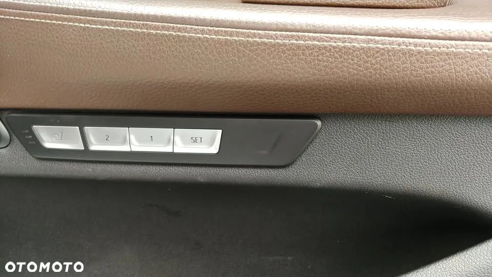 BMW Seria 7 740d xDrive - 5