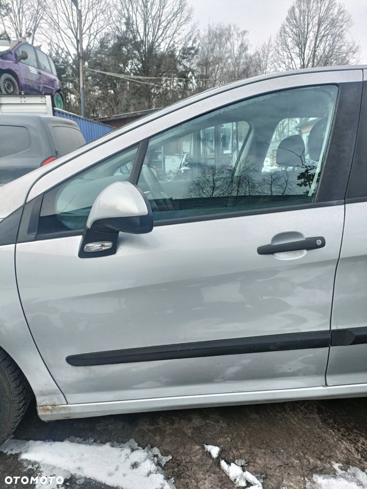 PEUGEOT 308 I 07-11 2008 r. EZRC 5D HB drzwi lewy przód lewe przednie LP * - 2