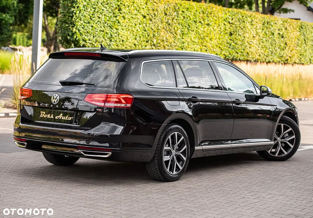 Volkswagen Passat Variant 1.6 TDI SCR DSG Business - 13