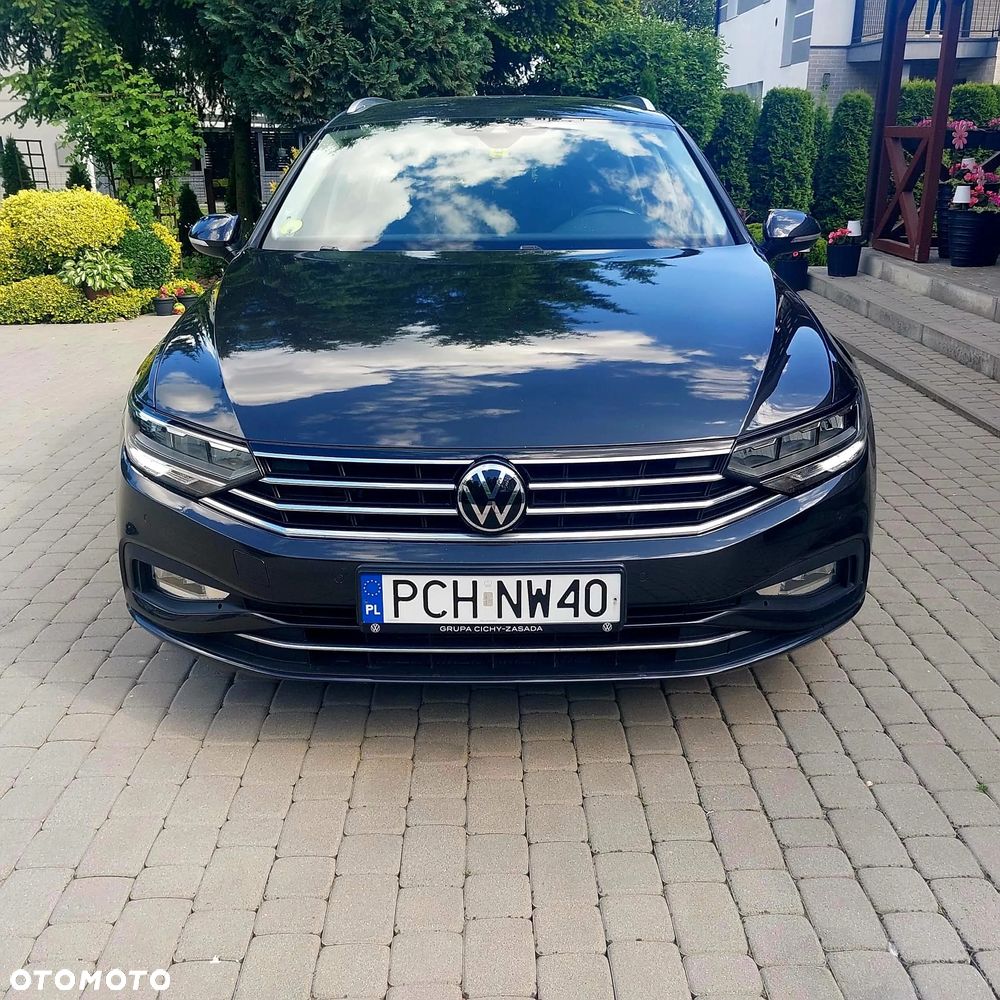Volkswagen Passat 2.0 TDI SCR Trendline DSG - 2