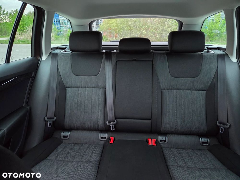 Skoda Octavia 2.0 TDI Style DSG - 10