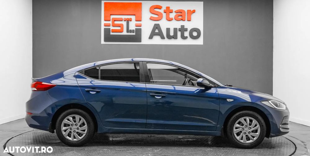 Hyundai Elantra 1.6 MPi Highway - 11