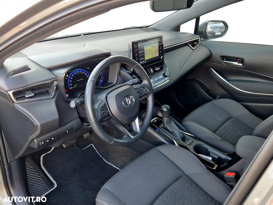 Toyota Corolla - 15