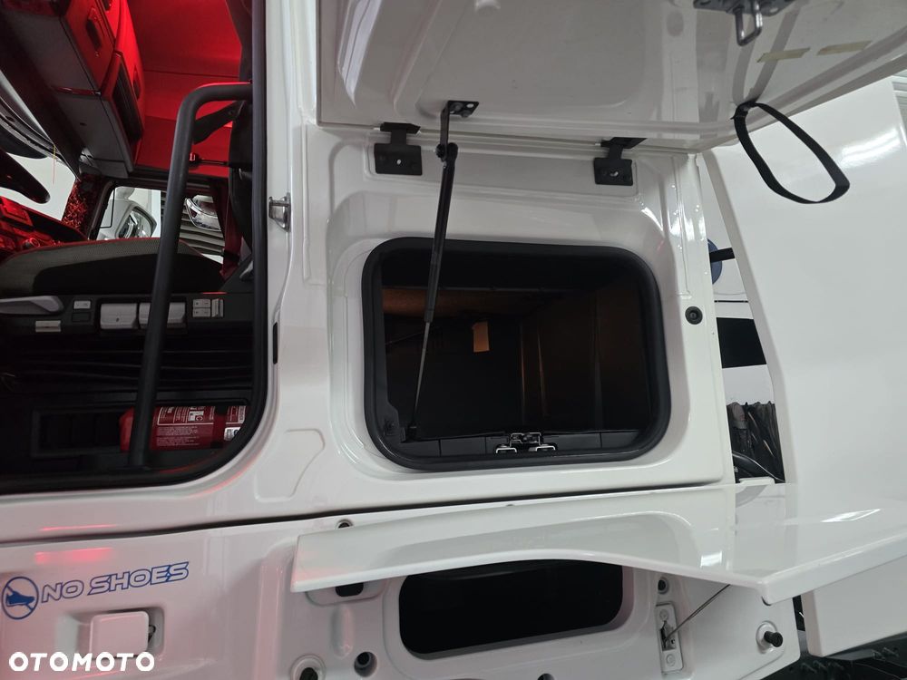 Renault T 480 Higline - retarder - 12