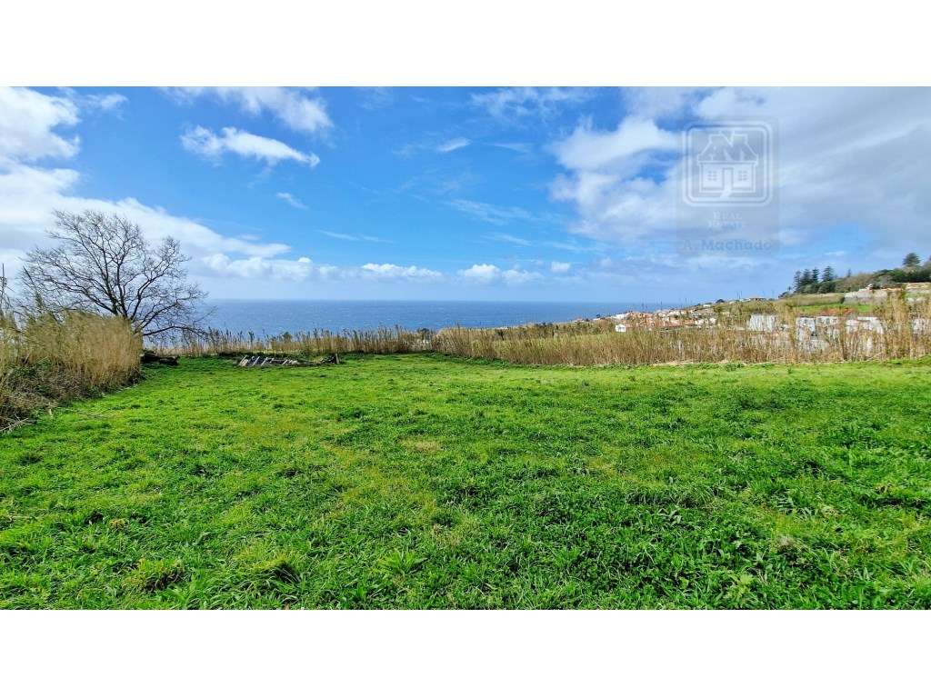 VENDA de PRÉDIO/TERRENO RÚSTICO - Feteiras, Ponta Delgada, Ilha de ... - Grande imagem: 2/29