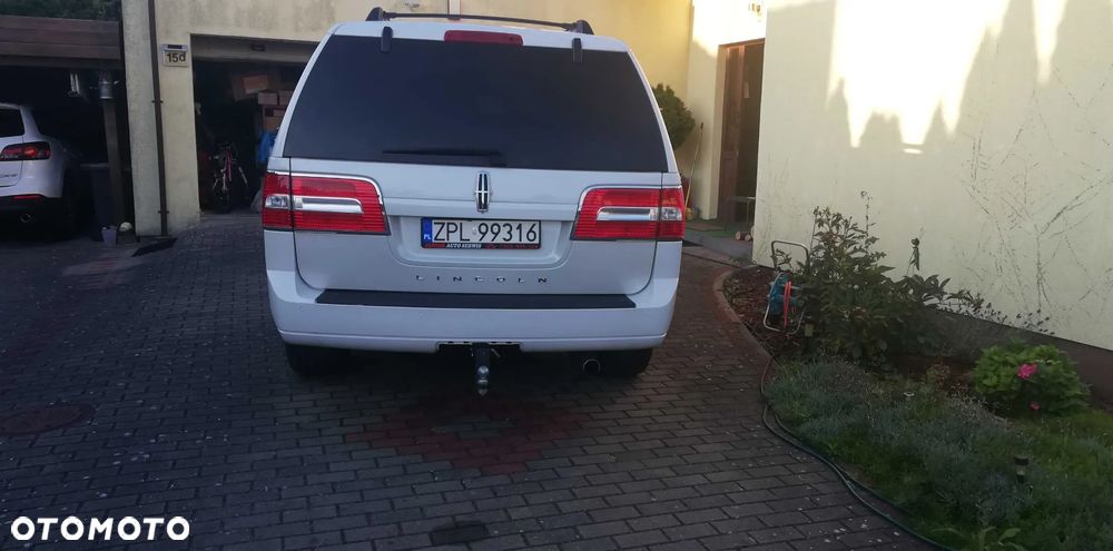 Lincoln Navigator 5.4 4x4 - 29