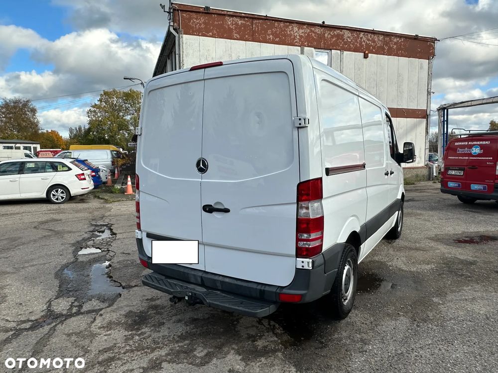 Mercedes-Benz Sprinter 311 - 8