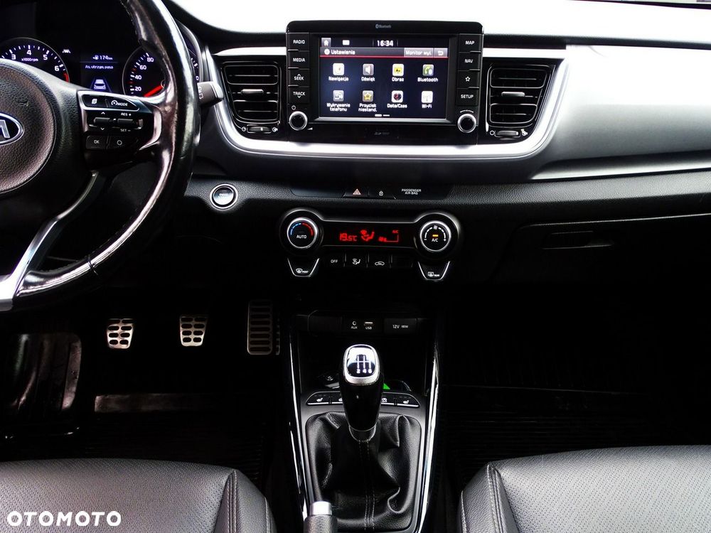 Kia Stonic 1.0 T-GDI 120 Platinum Edition - 29