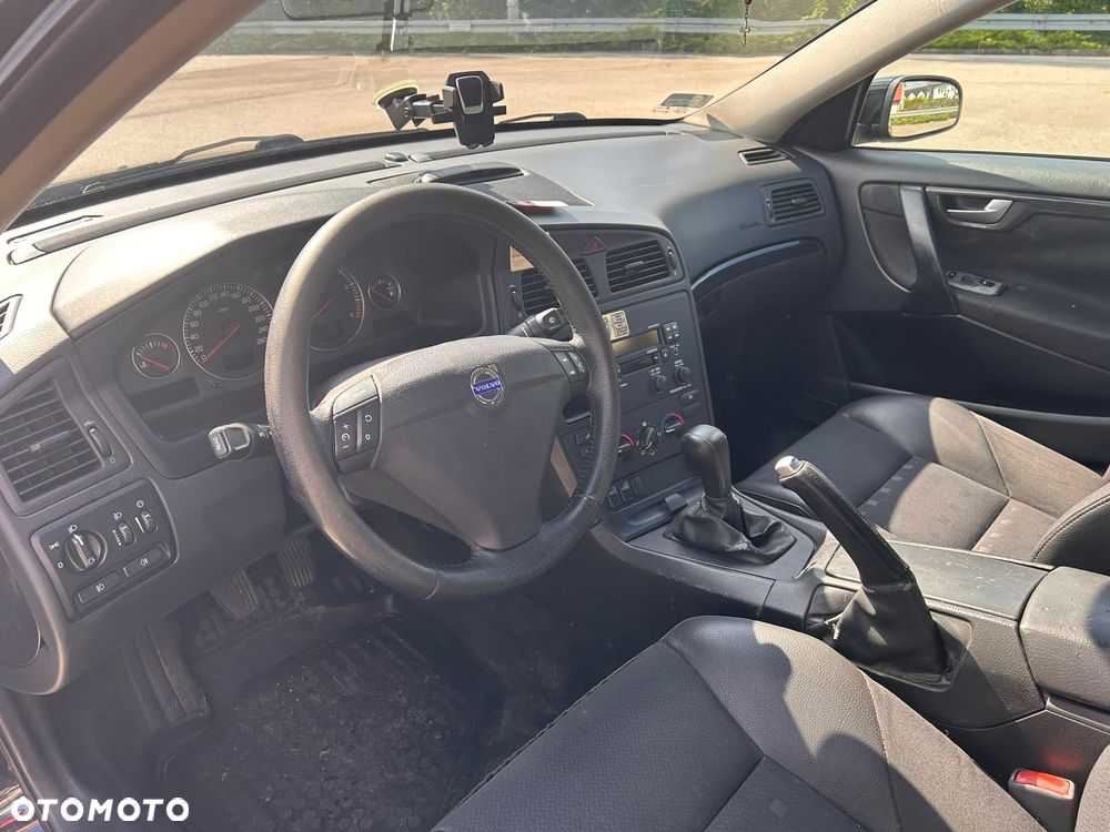 Volvo S60 2.4 D - 9