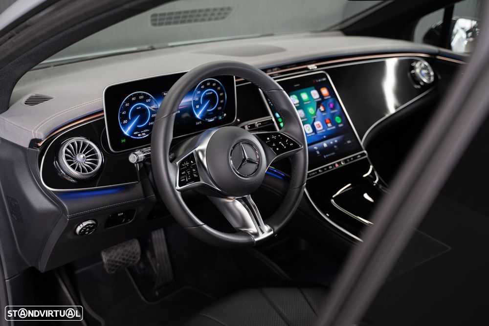 Mercedes-Benz EQE 300 Edition Electric Art - 18