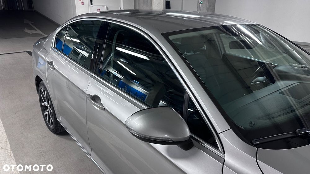 Volkswagen Passat 2.0 TDI BMT 4Mot Highline DSG - 5
