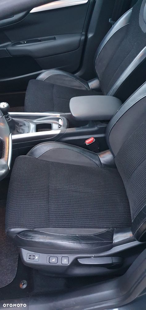 Citroën C4 2.0 HDi Exclusive - 15