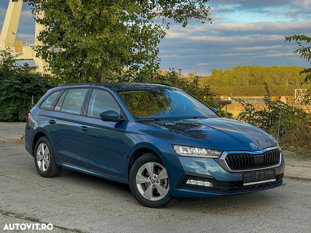 Skoda Octavia Combi 2.0 TDI DSG Style - 17
