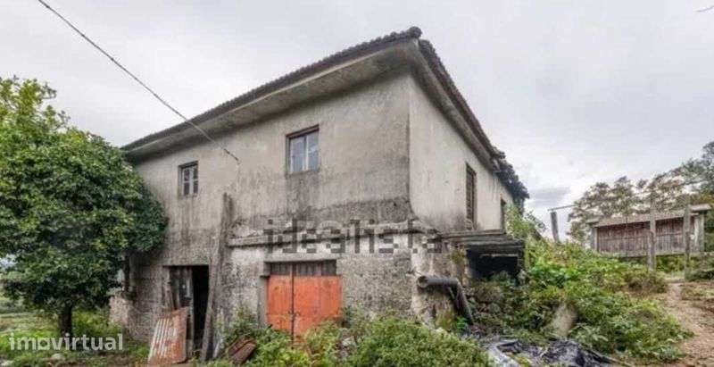 Quinta com 1,4 ha com 2 casas perto do Gerês - Grande imagem: 2/7