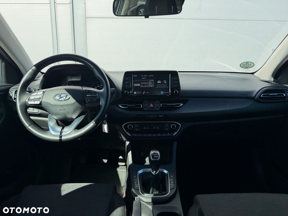 Hyundai i30 1.5 T-GDI 48V Comfort - 27