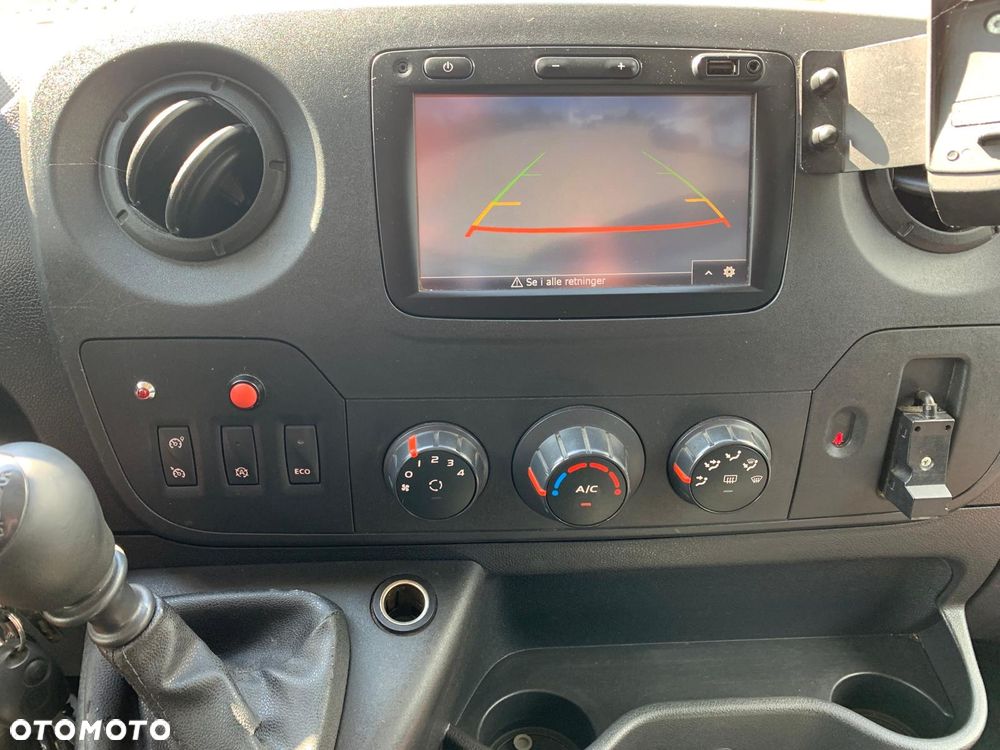 Renault Master - 33
