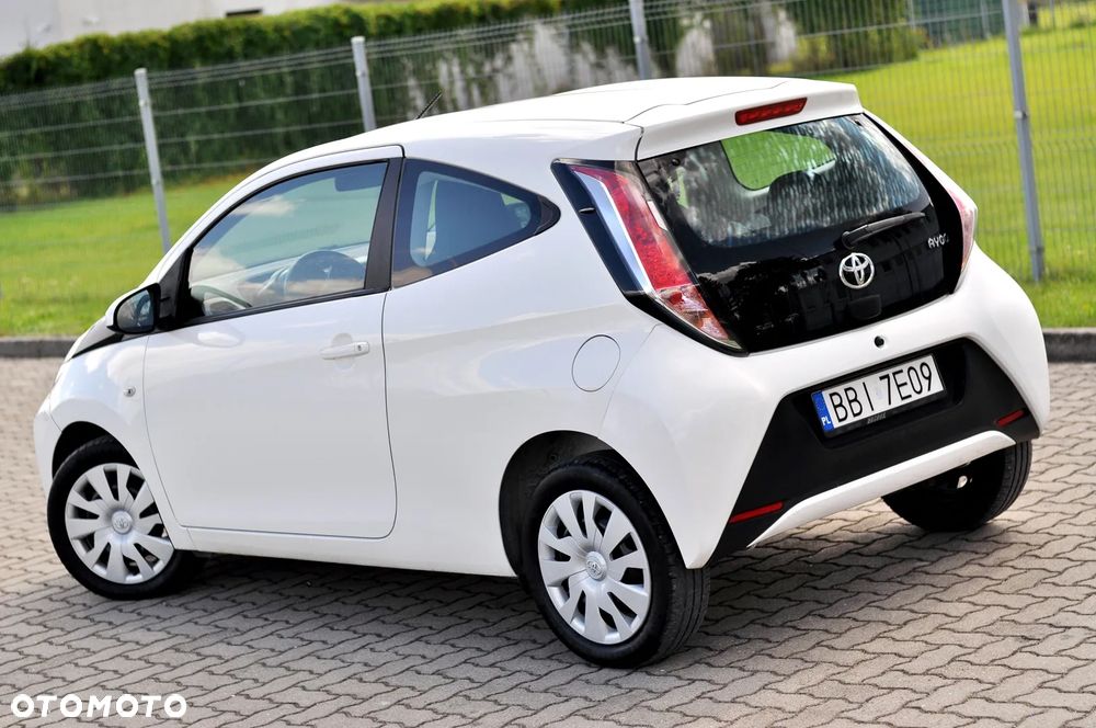 Toyota Aygo 1.0 VVT-i Sprint EU6 - 9