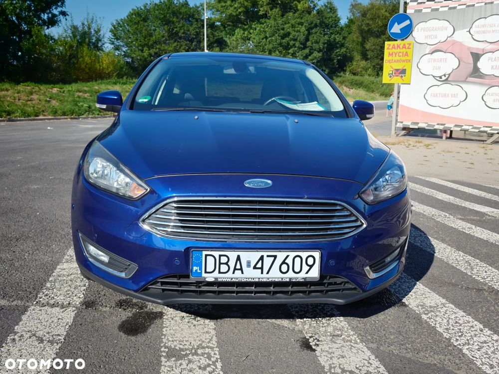 Ford Focus 1.0 EcoBoost Titanium - 4