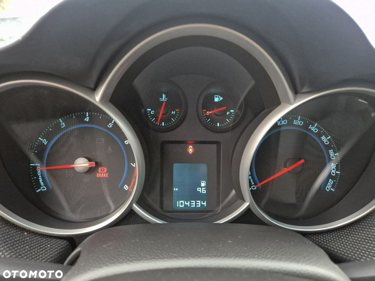 Chevrolet Cruze - 15