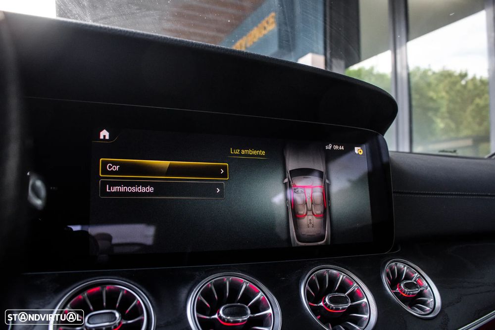 Mercedes-Benz E 220 d AMG Line Aut. - 45