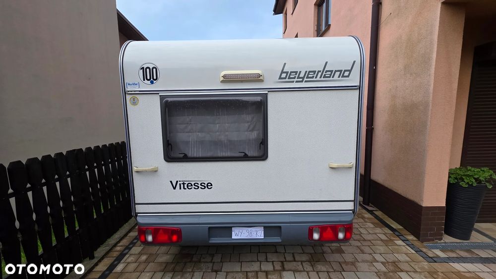 Beyerland Vitesse - 11