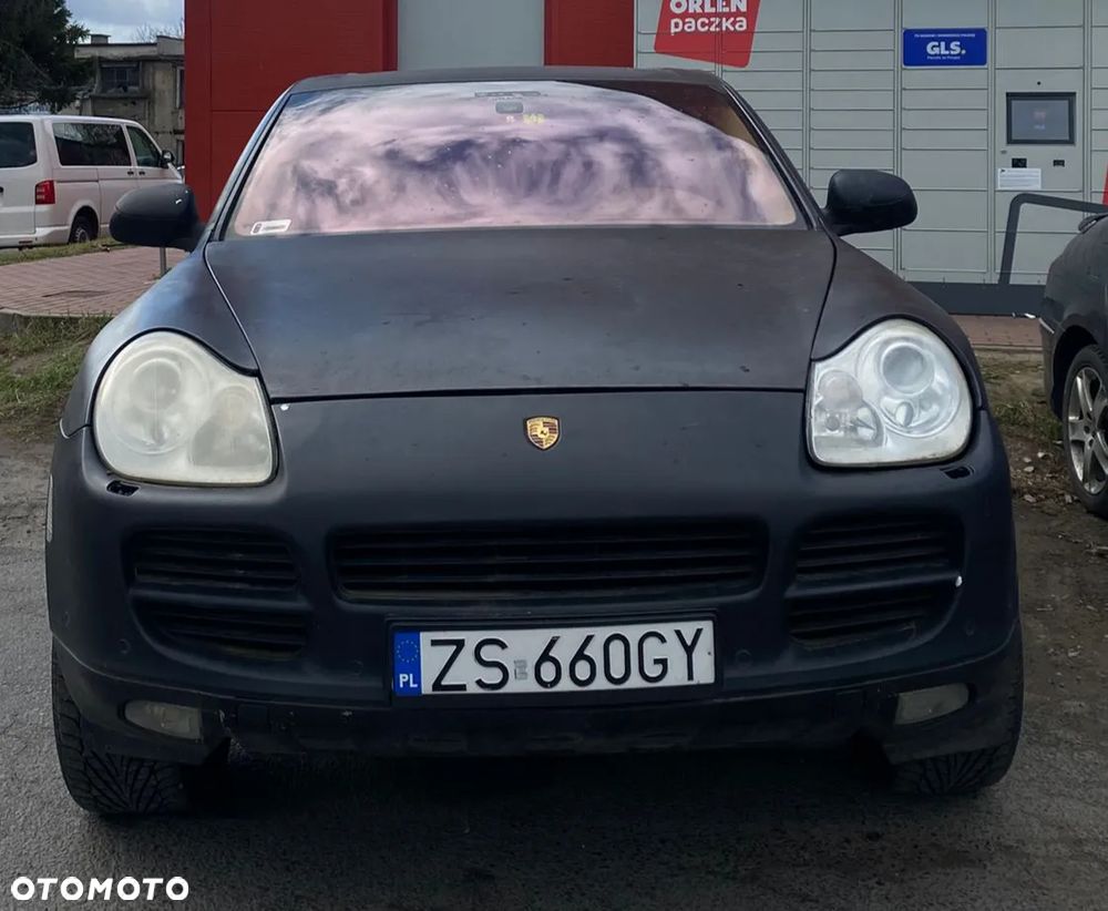 Porsche Cayenne - 25