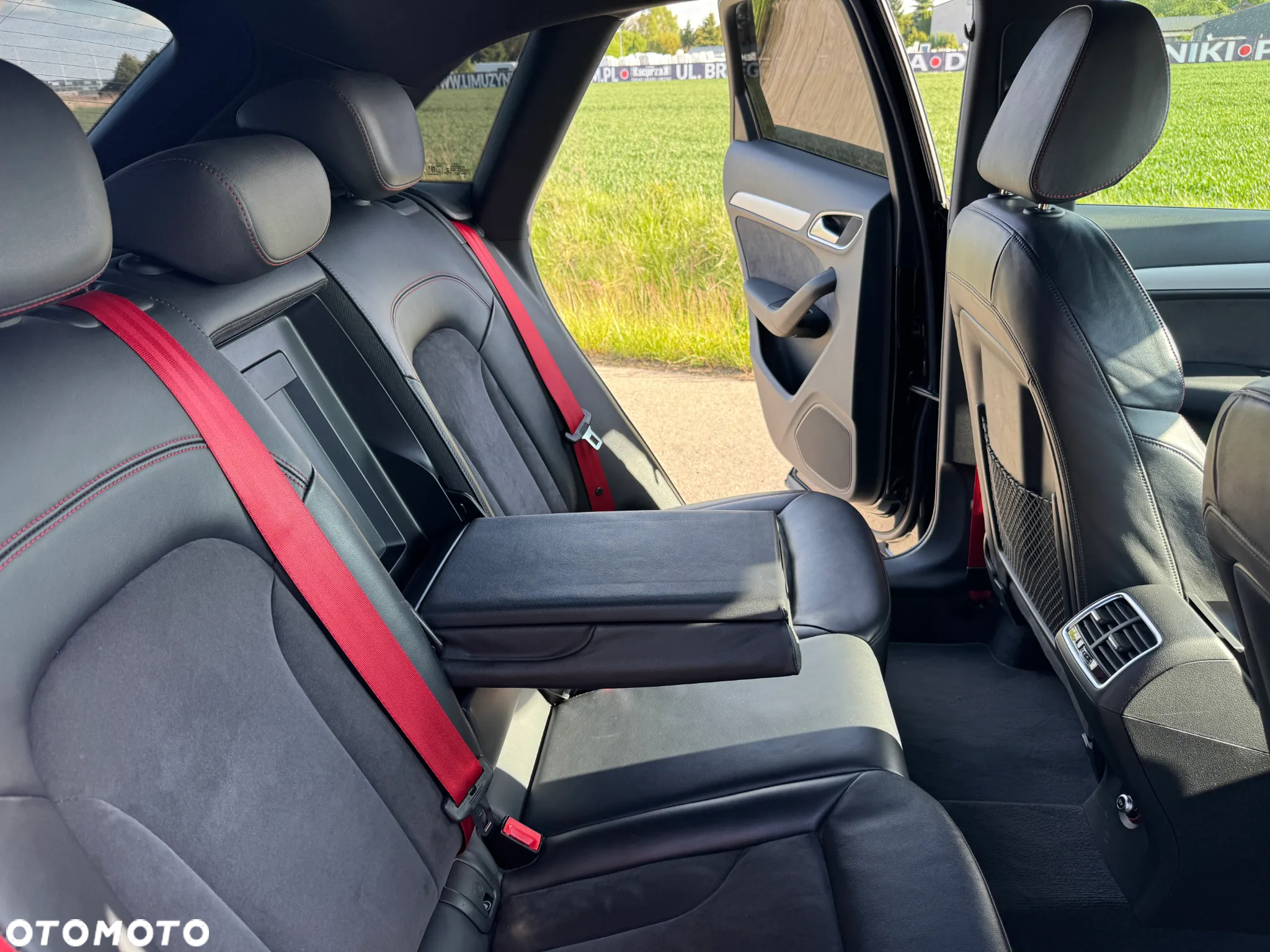Audi Q3 2.0 TDI Sport S tronic - 30