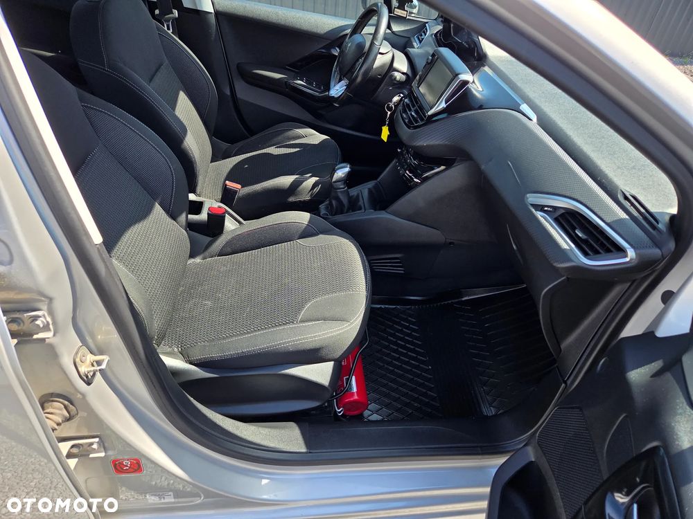 Peugeot 208 PureTech 110 Stop & Start Active - 16