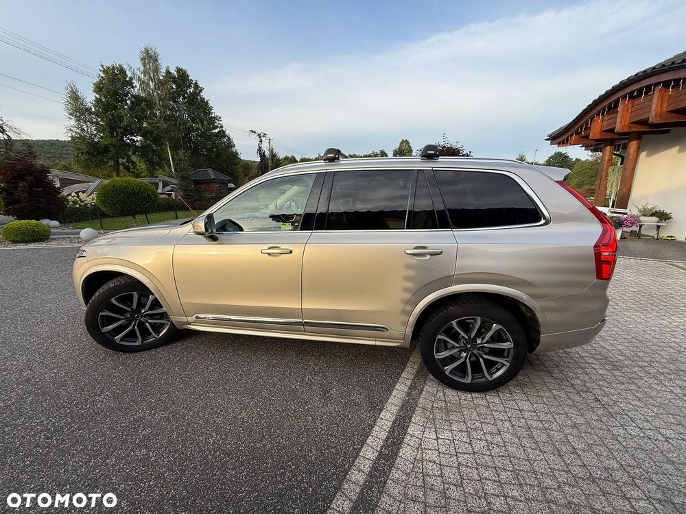 Volvo XC 90 - 6