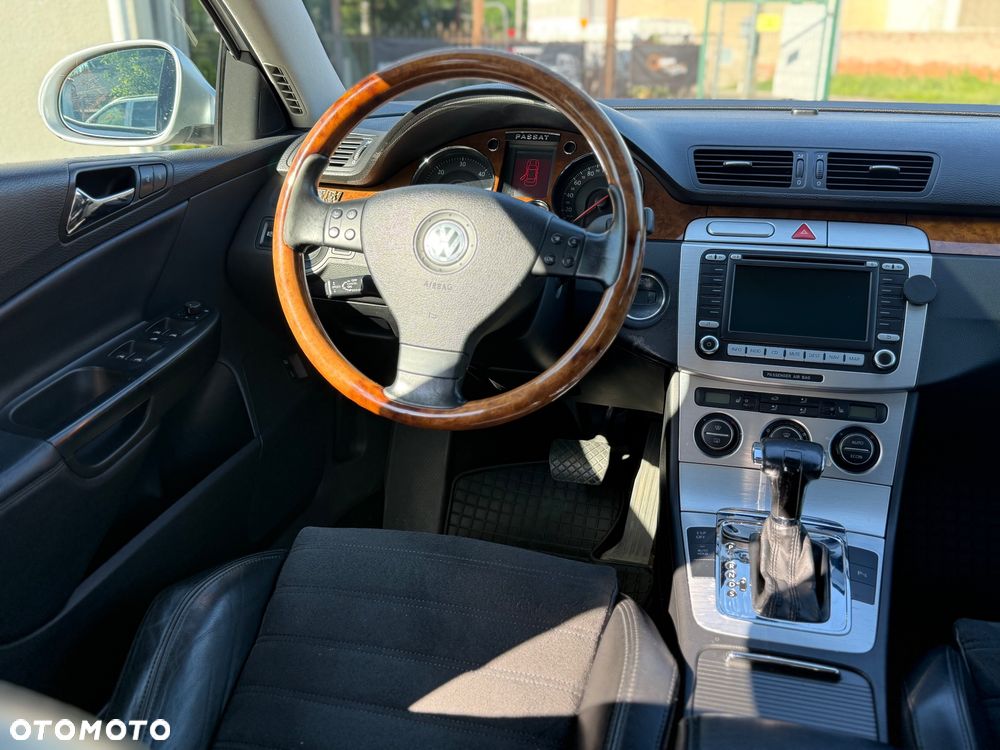 Volkswagen Passat 2.0 TDI DPF Highline DSG - 12