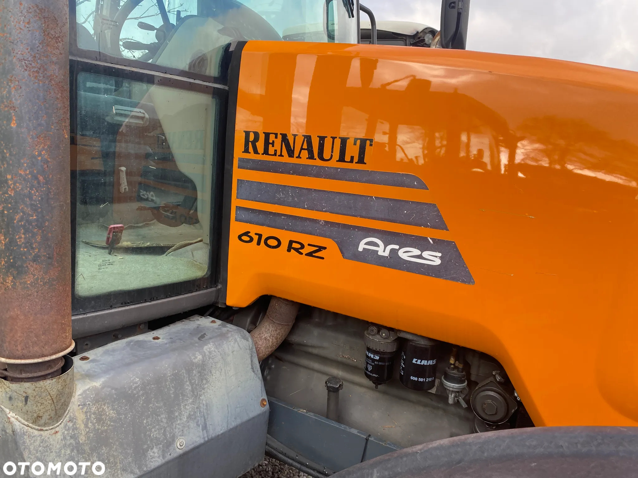 Renault ARES 610RZ - 3