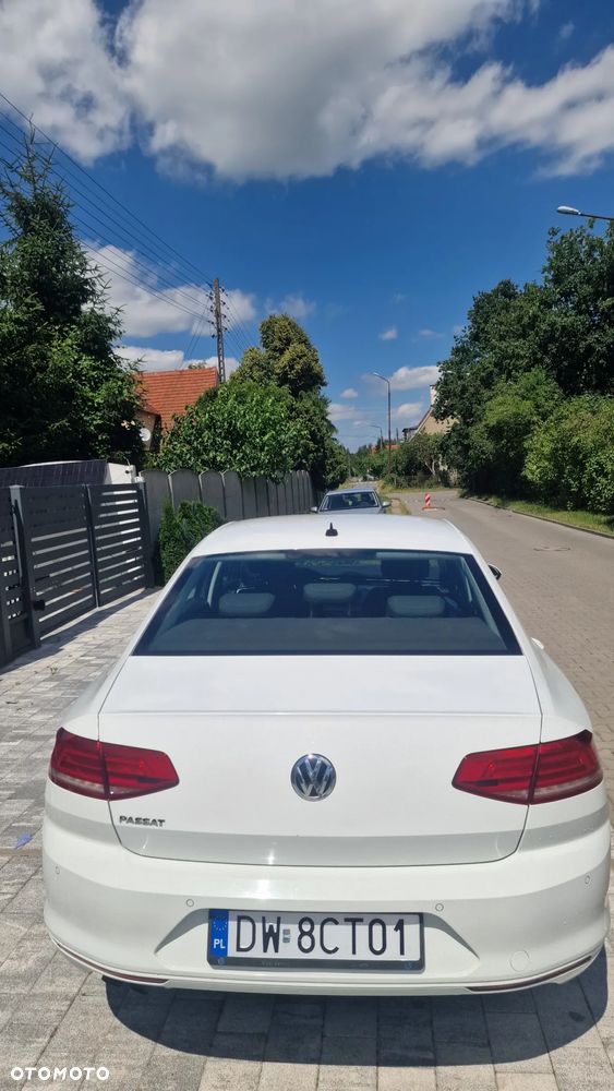 Volkswagen Passat 2.0 TDI BMT Comfortline - 2