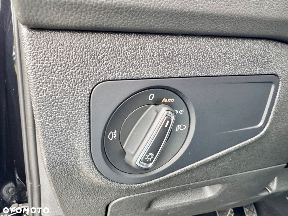 Volkswagen Tiguan 2.0 TDI SCR Life - 21