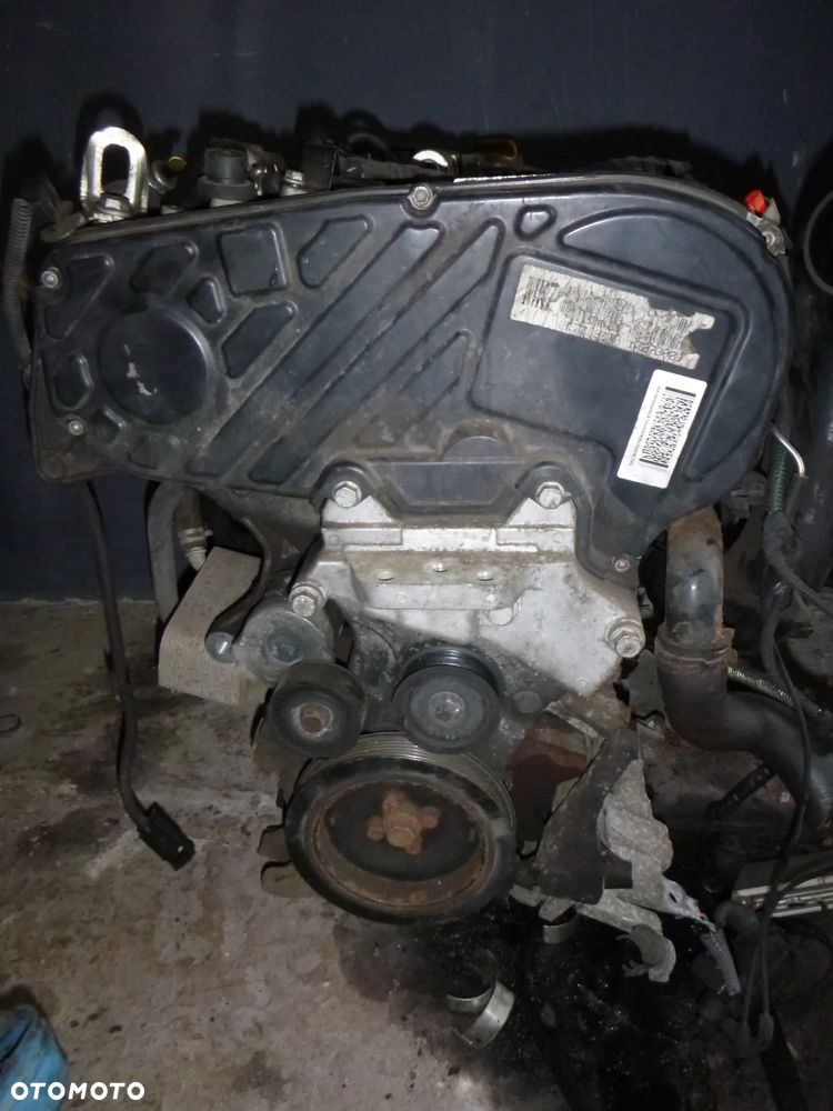 SILNIK OPEL ASTRA H 1,9 CDTI  Z19DTH - 4