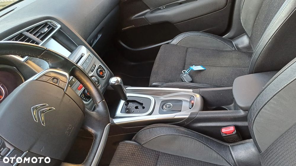 Citroën C4 PureTech 130 Stop & Start EAT6 Selection - 33