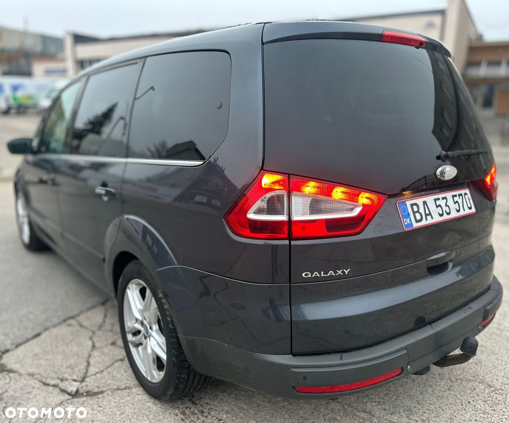 Ford Galaxy - 3