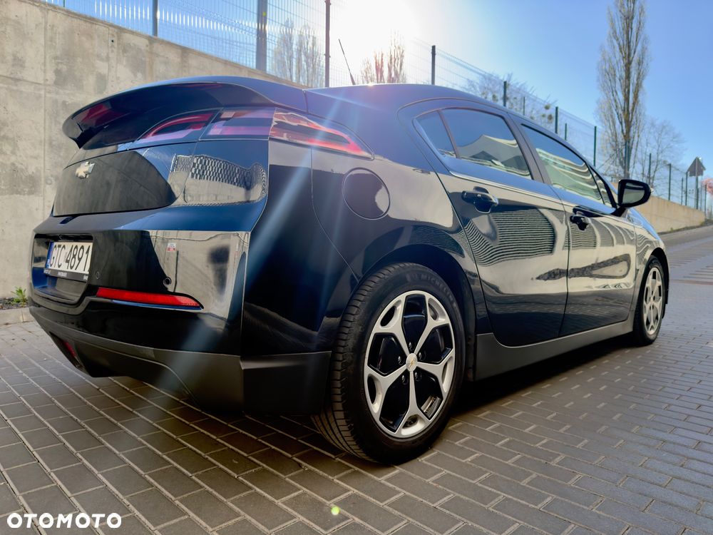Chevrolet Volt Exclusive - 4