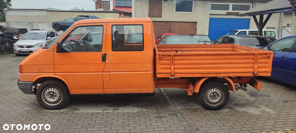 Volkswagen Transporter - 11