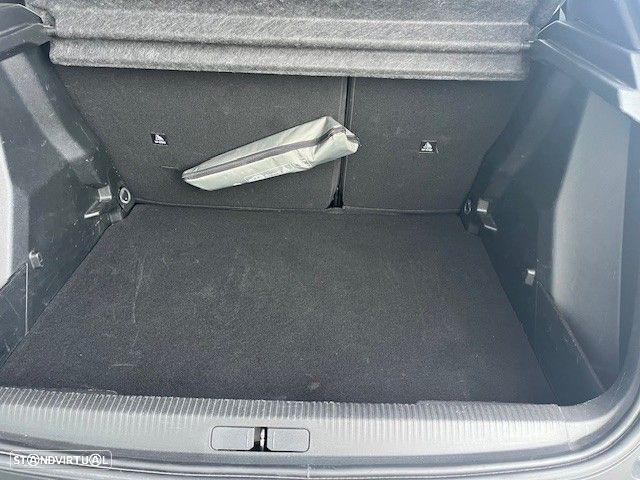 Peugeot 2008 1.2 PureTech Allure Pack - 14