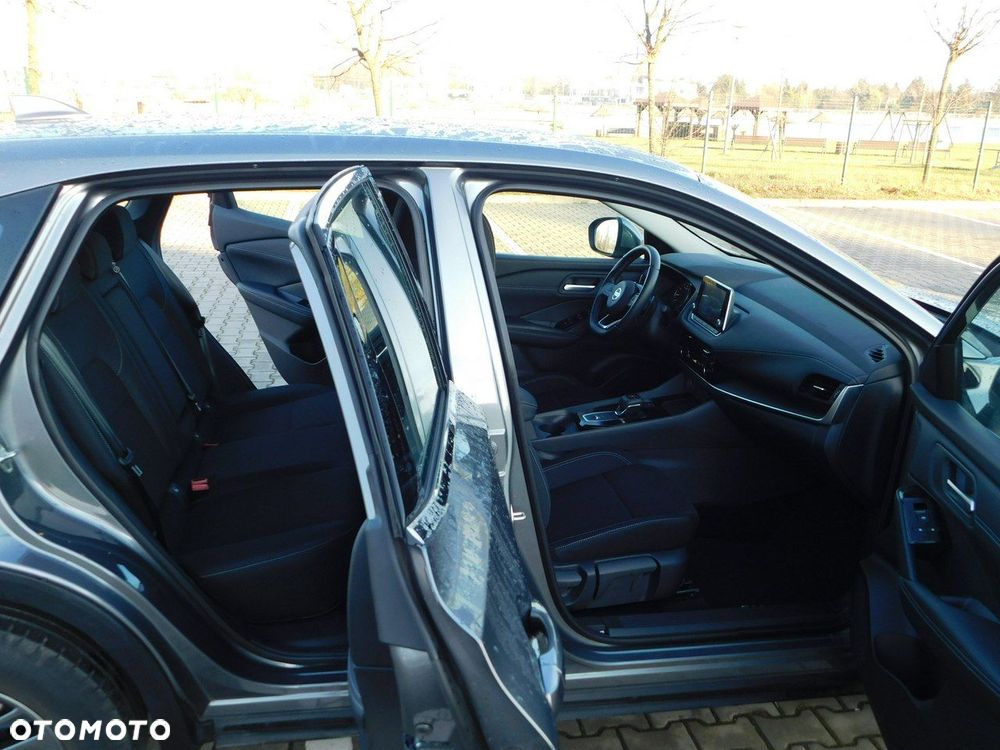 Nissan Qashqai - 11