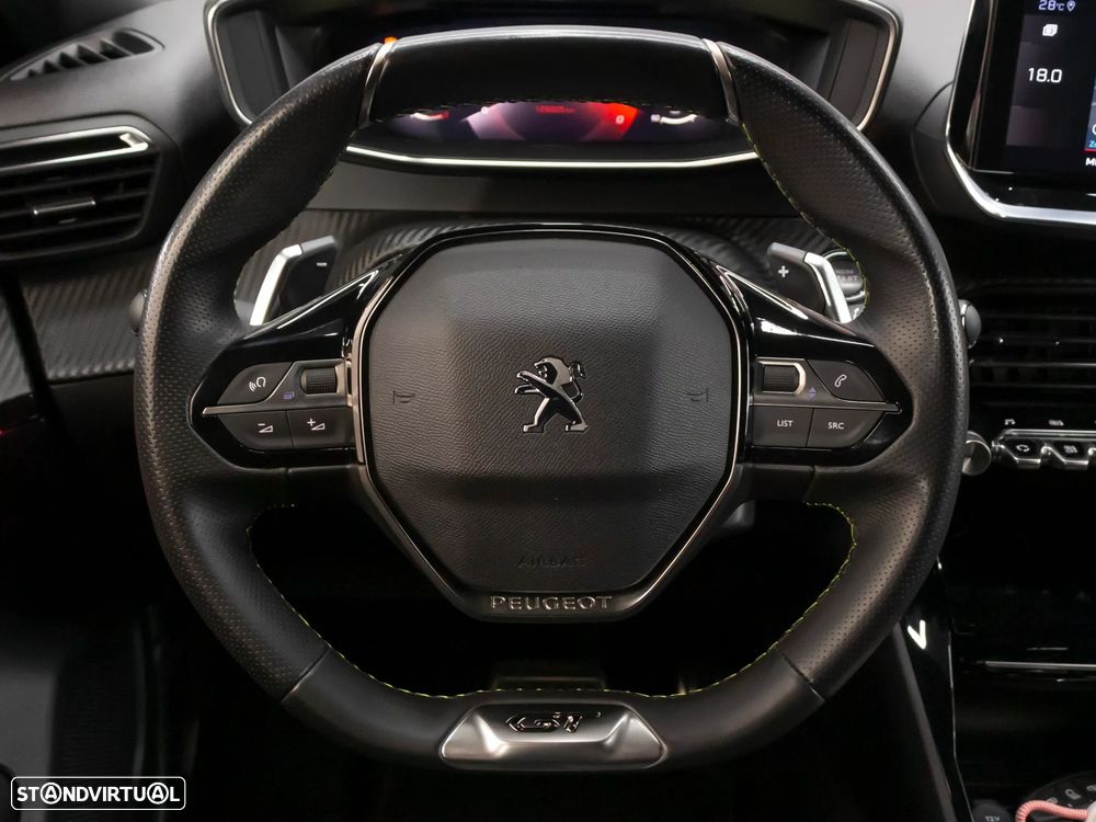 Peugeot 2008 1.5 BlueHDi GT Line EAT8 - 24