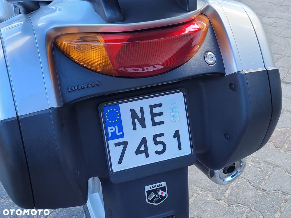 Honda Deauville - 15