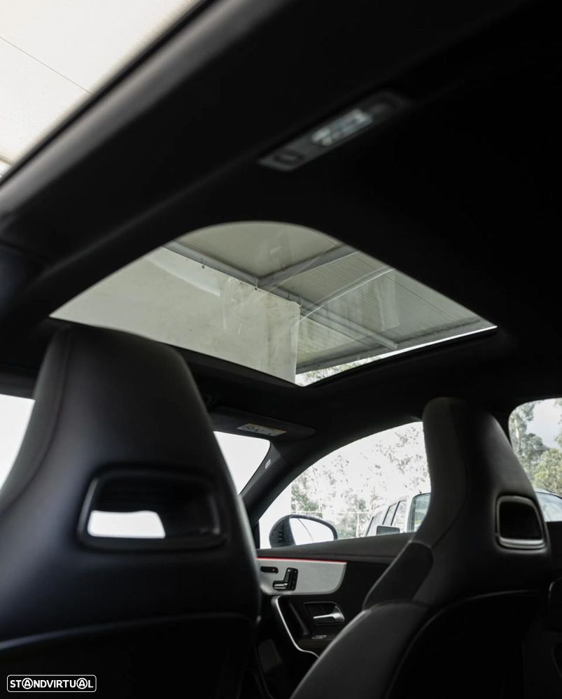 Mercedes-Benz CLA 250 e Shooting Brake AMG Line - 22