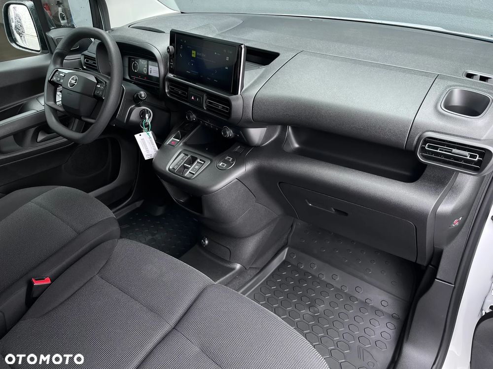 Opel COMBO CARGO | Furgon M |AUTOMAT | 3 miejsca, kamera cofania | Sklejka | Od Ręki - 9