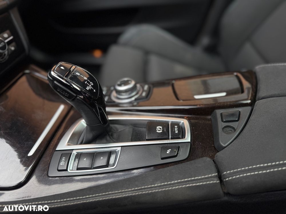 BMW Seria 5 520d - 11