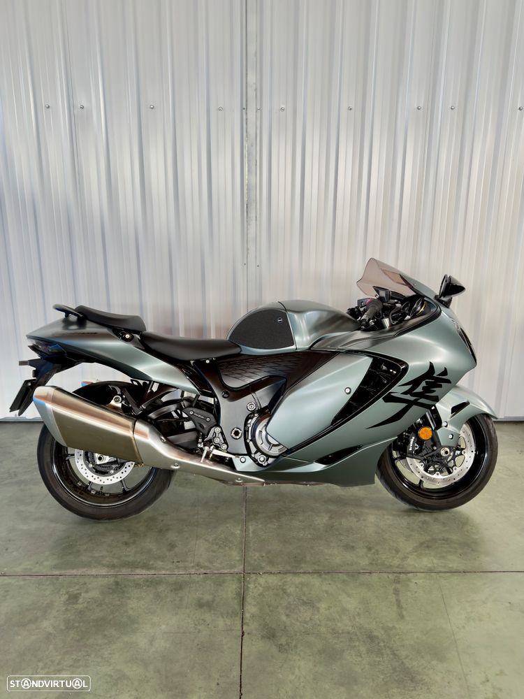 Suzuki Hayabusa - 1