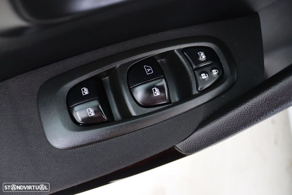 Renault Kadjar Energy dCi 110 EDC LIMITED - 17