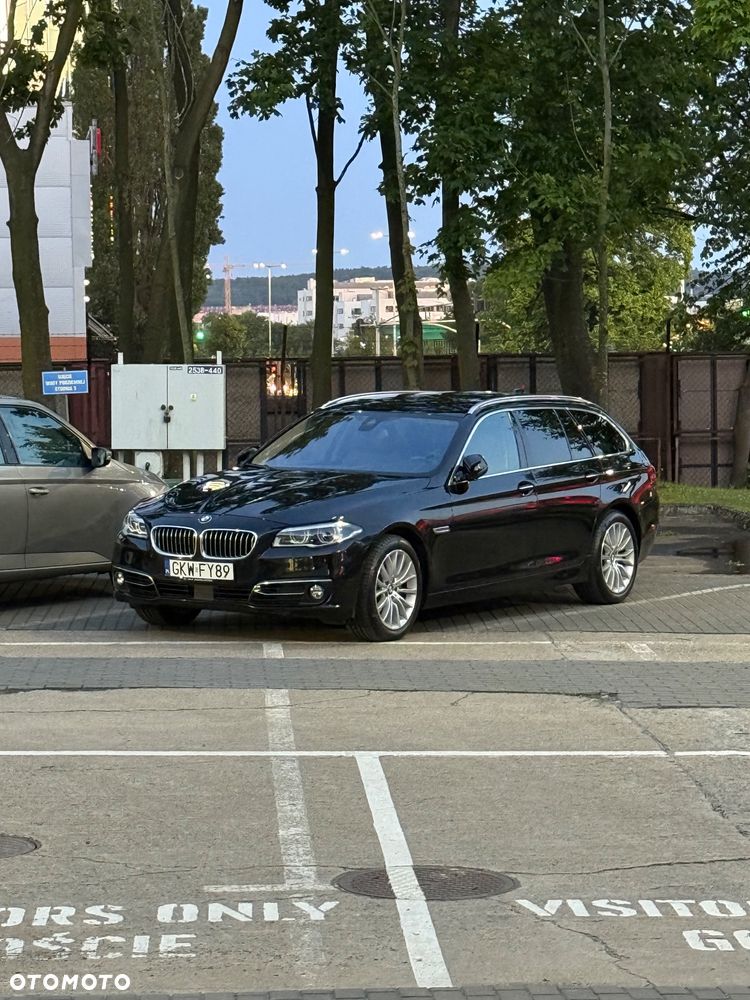 BMW Seria 5 530d xDrive Luxury Line - 24